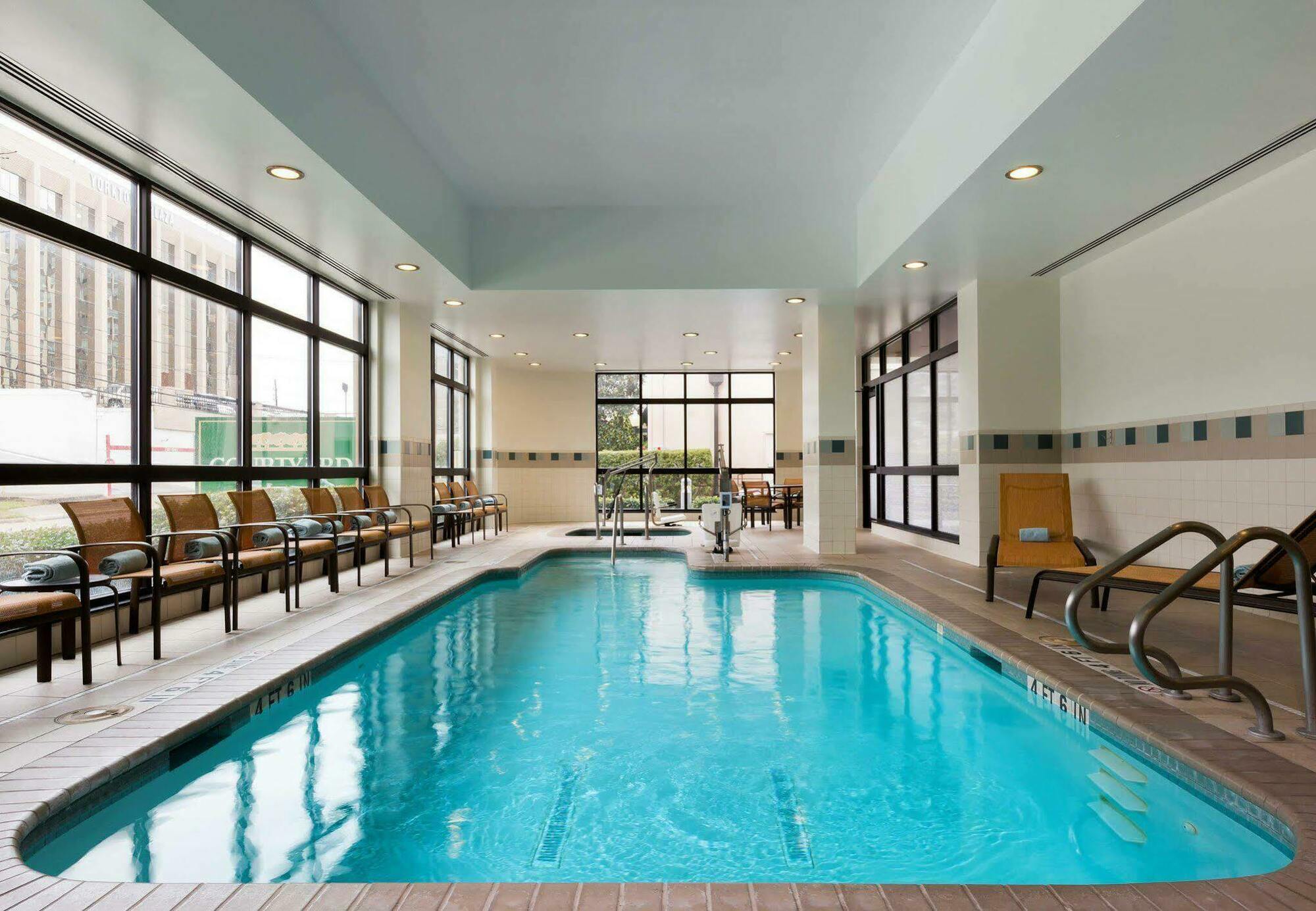 Courtyard By Marriott Houston Galleria Kültér fotó